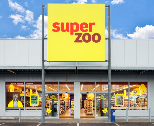 Wir richten Ladengeschäfte für Super zoo ein